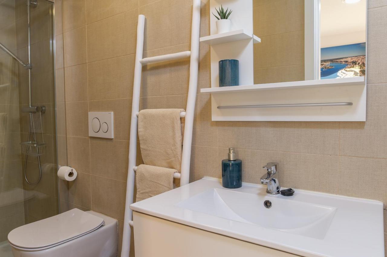 Atlantis Luxury Apartment Tarifa- Views, Parking, Wifi, Aircon, Swimming Pool 外观 照片
